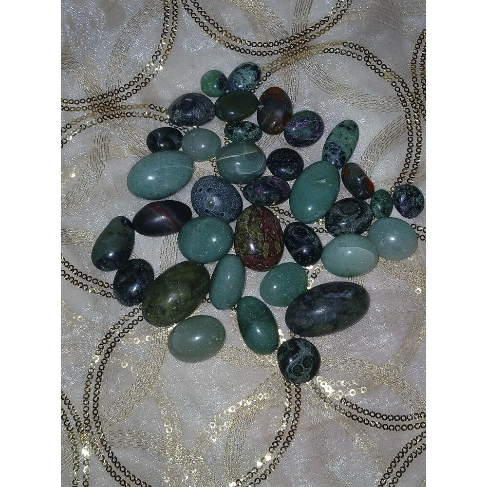 Green Tumble Stone Crystal Bundle